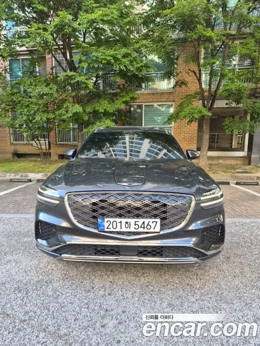 Genesis GV70 2025 2.5 автомат (гидро), фото 1 Genesis GV70 2025 2.5 автомат (гидро), фото 1