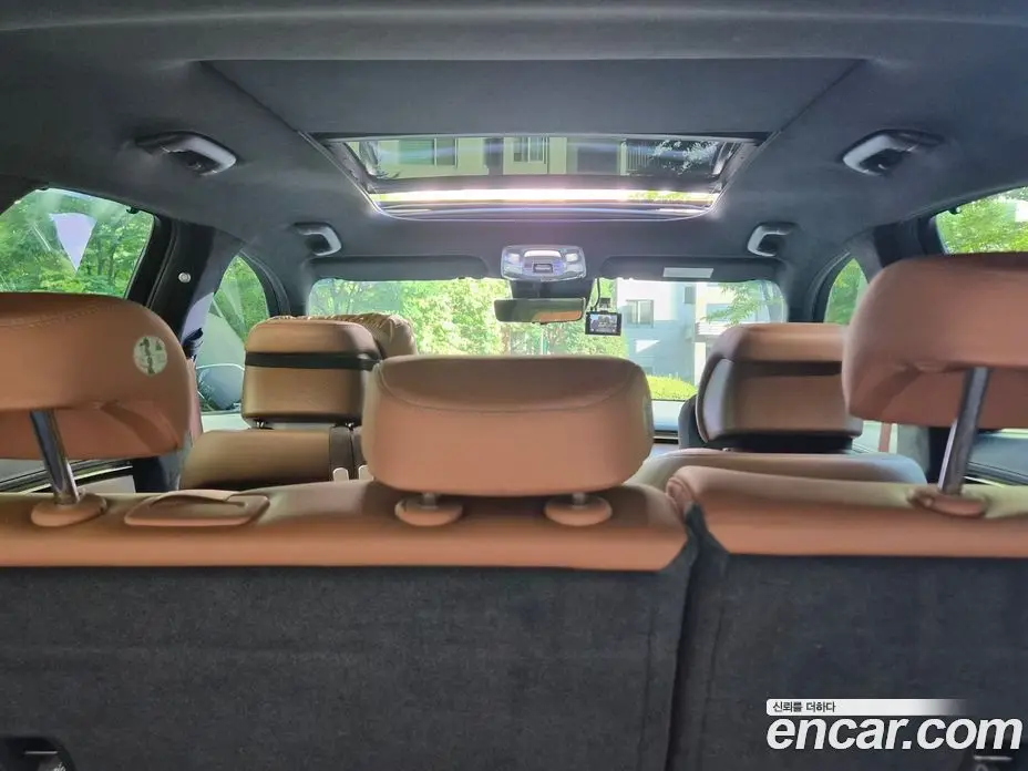 Genesis GV70 2025 2.5 автомат (гидро), фото 16 Genesis GV70 2025 2.5 автомат (гидро), фото 16
