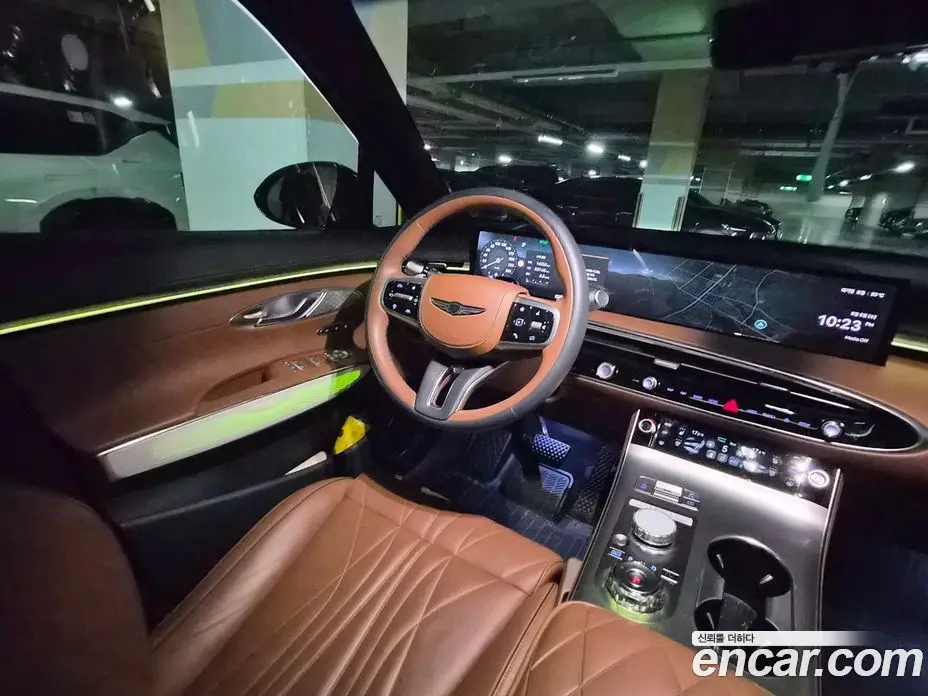 Genesis GV70 2025 2.5 автомат (гидро), фото 10 Genesis GV70 2025 2.5 автомат (гидро), фото 10