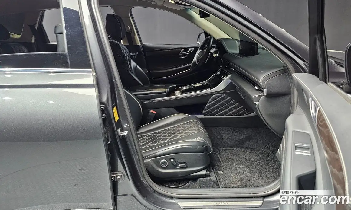 Genesis GV80 2020 2.5 автомат (гидро), фото 11 Genesis GV80 2020 2.5 автомат (гидро), фото 11