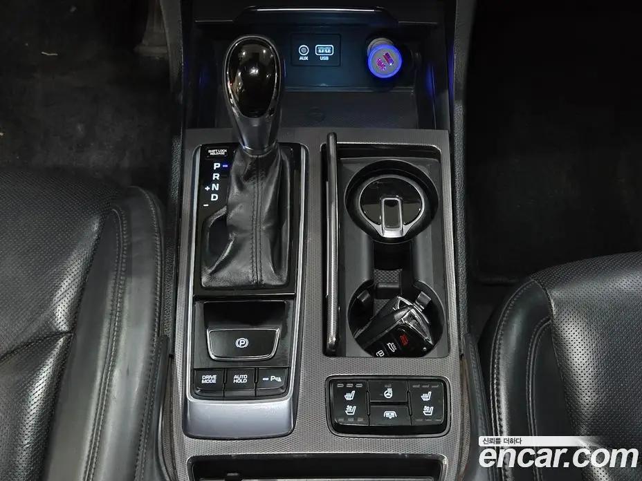 Hyundai Aslan 2015 3.3 автомат (гидро), фото 13