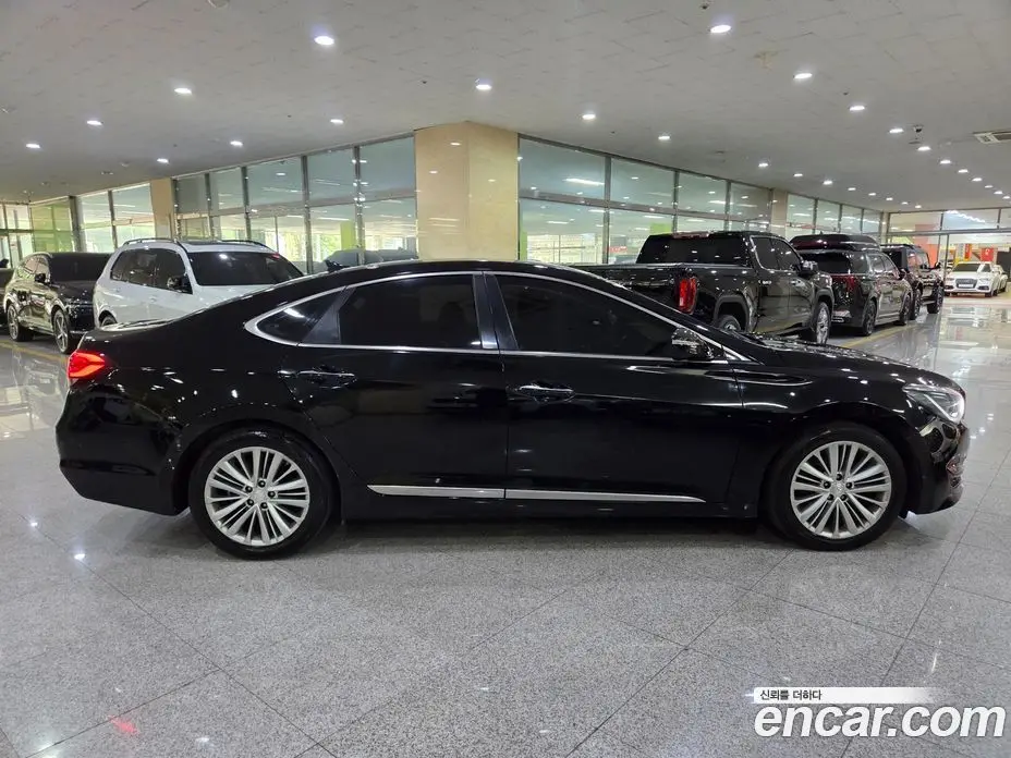 Hyundai Aslan 2015 3.3 автомат (гидро), фото 5