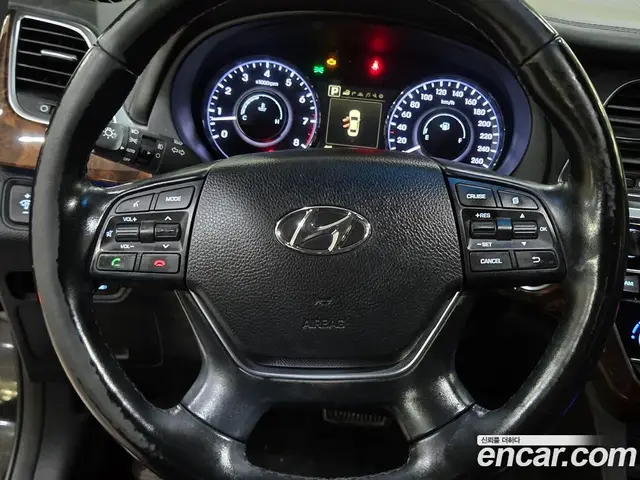 Hyundai Aslan 2015 3.3 автомат (гидро), миниатюра 9