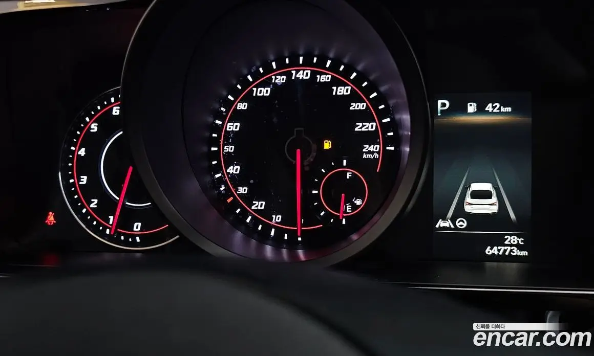 Hyundai Avante 2022 1.6 автомат (гидро), фото 11
