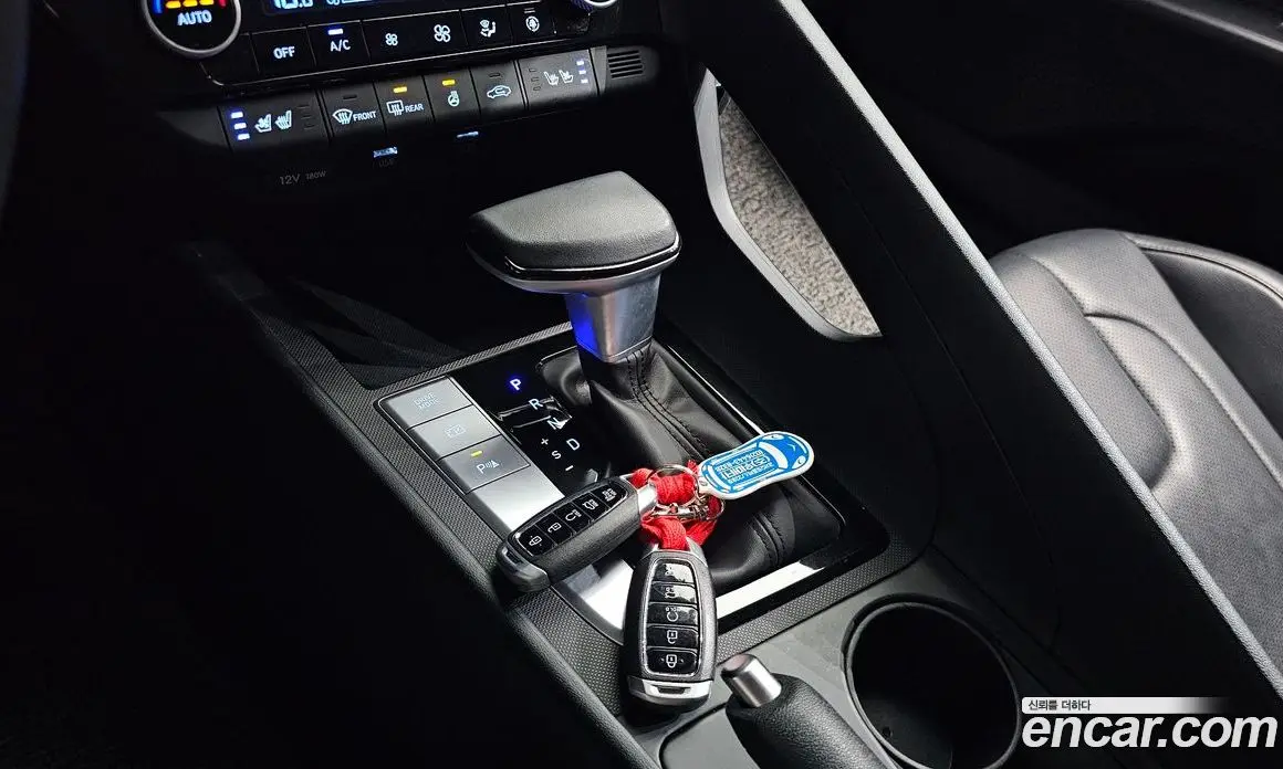Hyundai Avante 2022 1.6 автомат (гидро), фото 12
