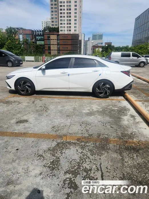 Hyundai Avante 2026 1.6 автомат (гидро), миниатюра 5