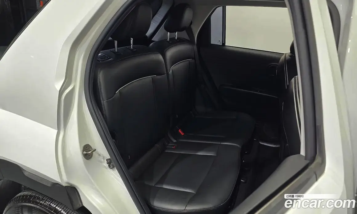 Hyundai Casper 2022 1.0 автомат (гидро), фото 18