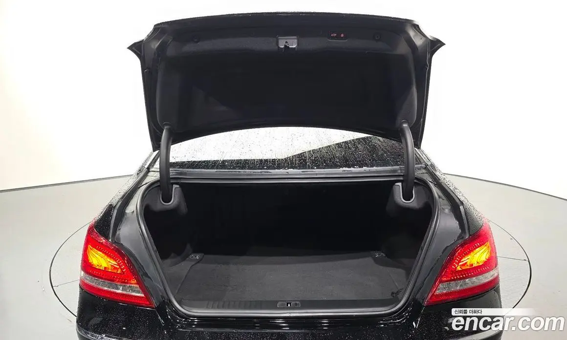 Hyundai Equus 2011 5.0 автомат (гидро), фото 20