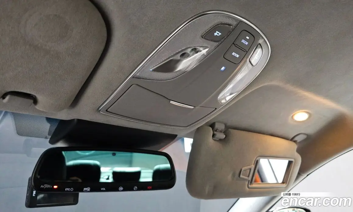 Hyundai Equus 2012 5.0 автомат (гидро), фото 15