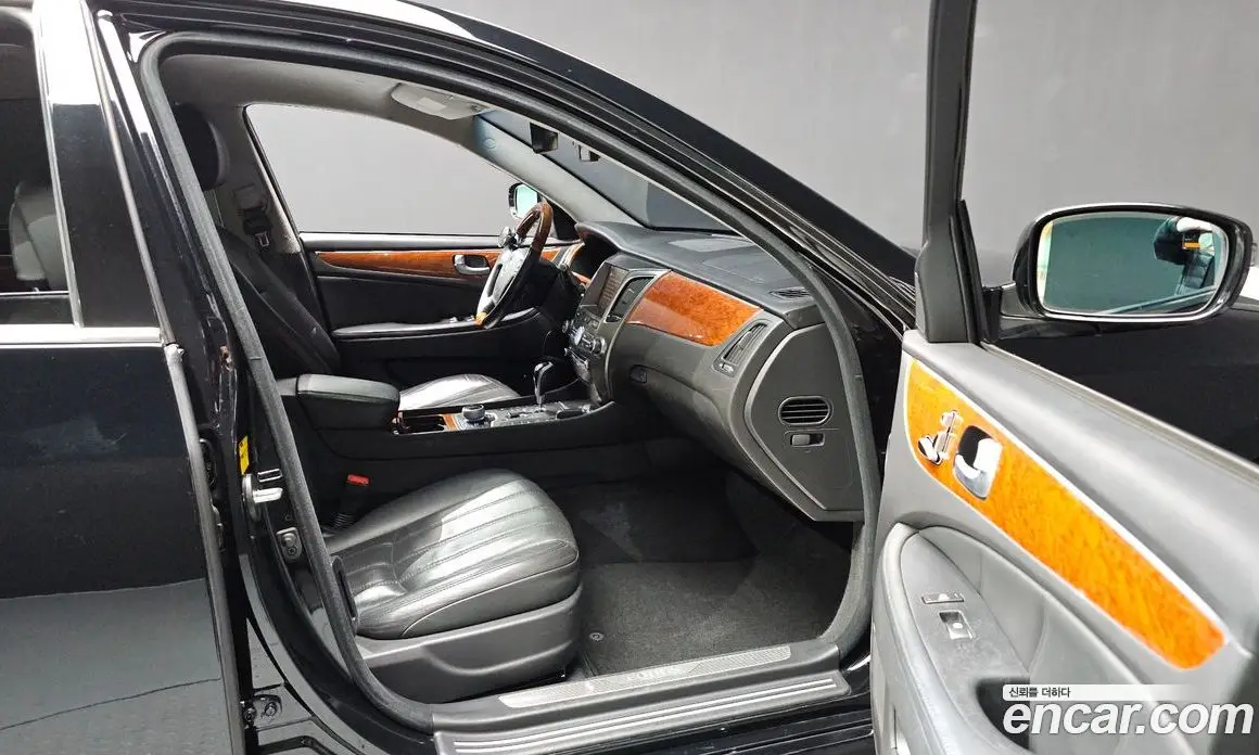 Hyundai Equus 2012 5.0 автомат (гидро), фото 16