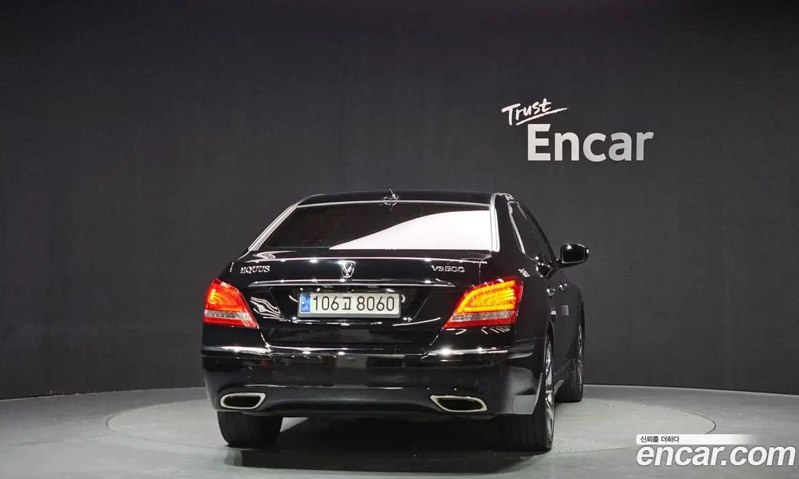 Hyundai Equus 2012 5.0 автомат (гидро), фото 4