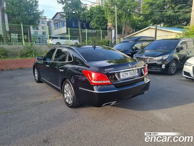 Hyundai Equus 2012 3.8 автомат (гидро), миниатюра 2