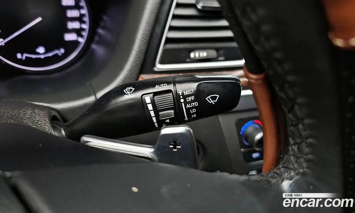 Hyundai Genesis 2016 3.3 автомат (гидро), фото 18