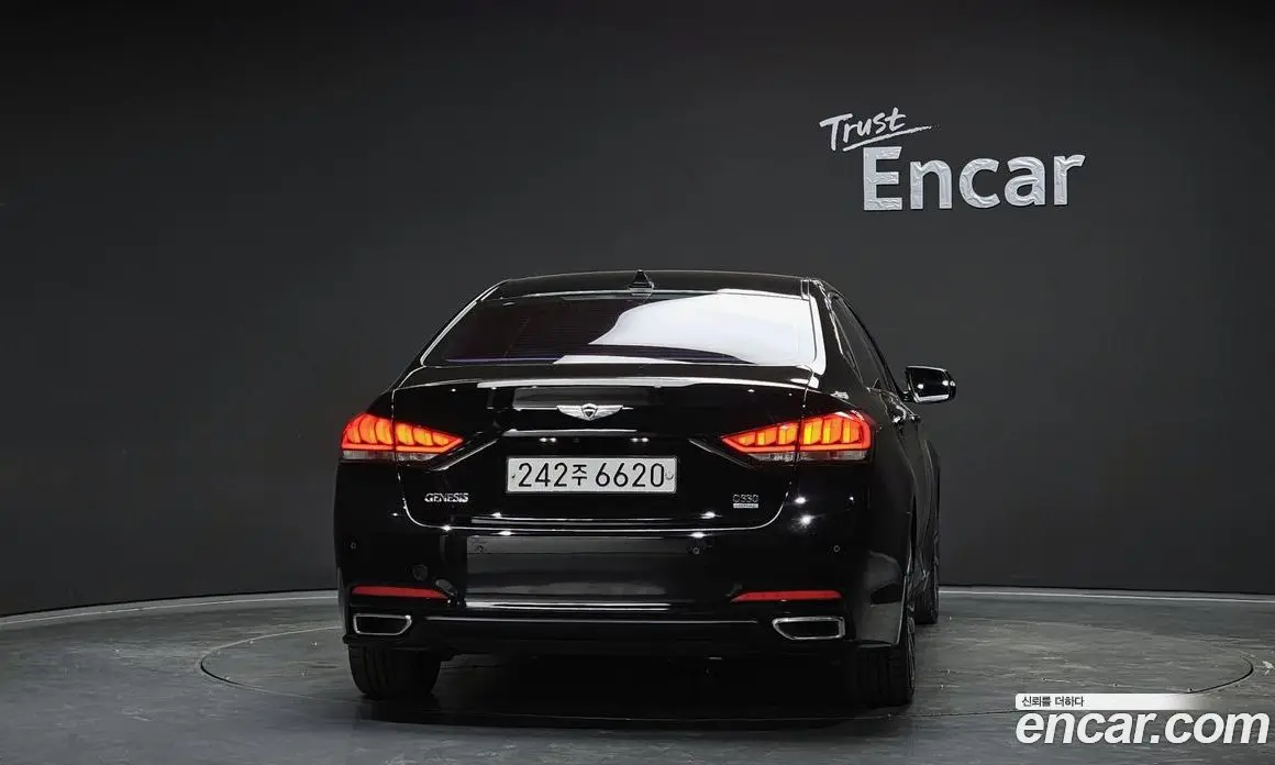 Hyundai Genesis 2016 3.3 автомат (гидро), фото 4