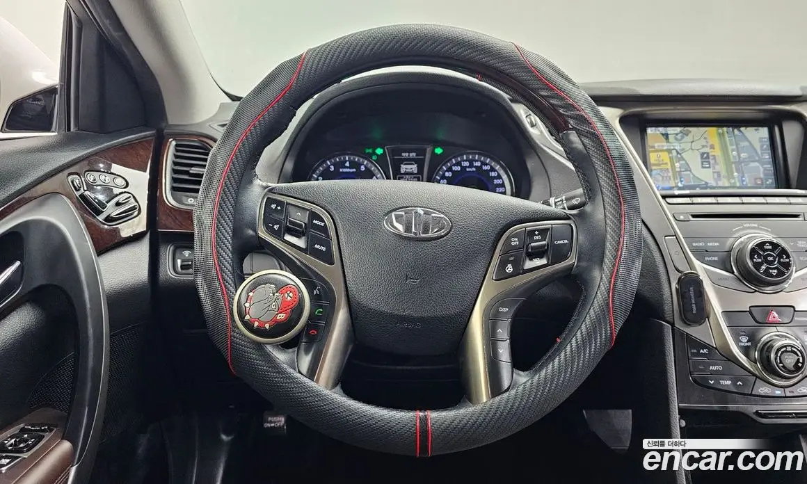Hyundai Grandeur 2013 3.0 автомат (гидро), фото 19