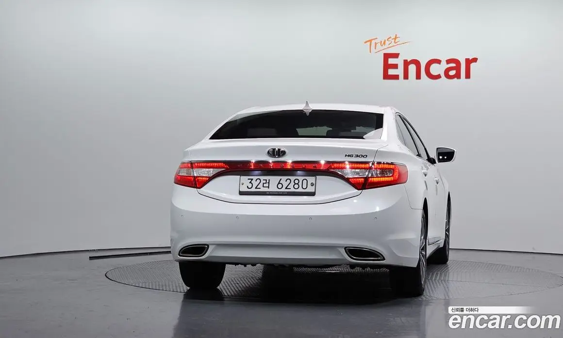 Hyundai Grandeur 2013 3.0 автомат (гидро), фото 4