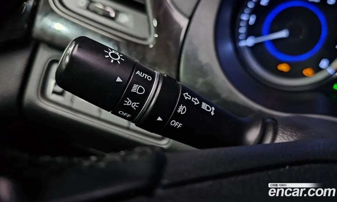 Hyundai Grandeur 2015 2.4 автомат (гидро), фото 17