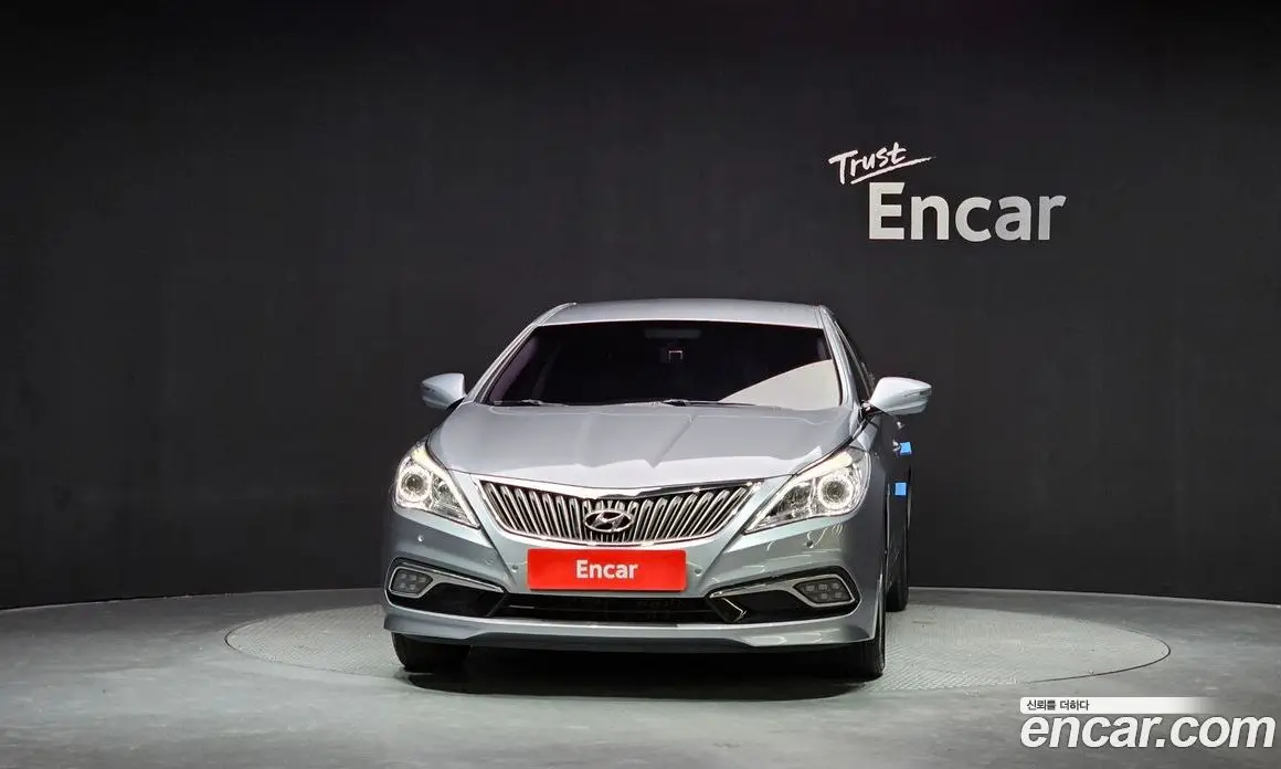Hyundai Grandeur 2015 2.4 автомат (гидро), фото 3