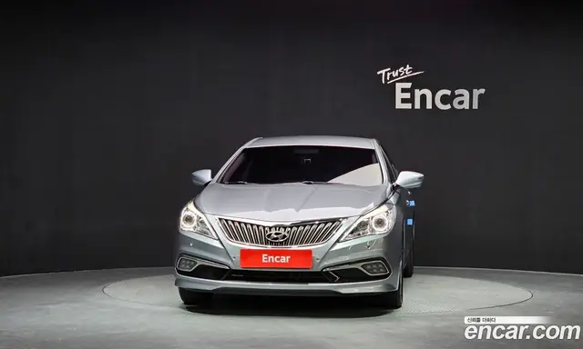 Hyundai Grandeur 2015 2.4 автомат (гидро), миниатюра 3