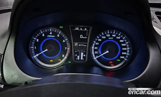 Hyundai Grandeur 2015 2.4 автомат (гидро), миниатюра 8
