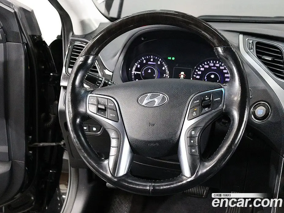 Hyundai Grandeur 2015 3.0 автомат (гидро), фото 16
