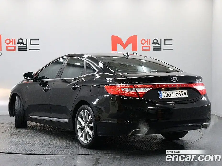 Hyundai Grandeur 2015 3.0 автомат (гидро), фото 3