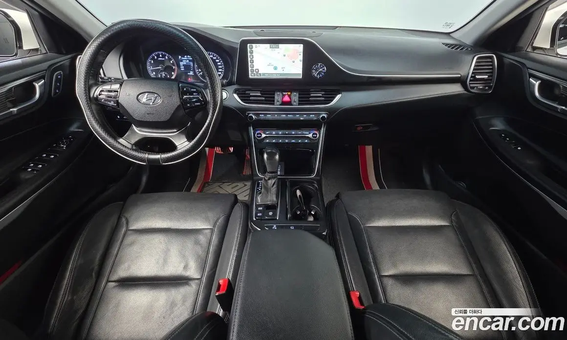 Hyundai Grandeur 2017 2.4 автомат (гидро), фото 7
