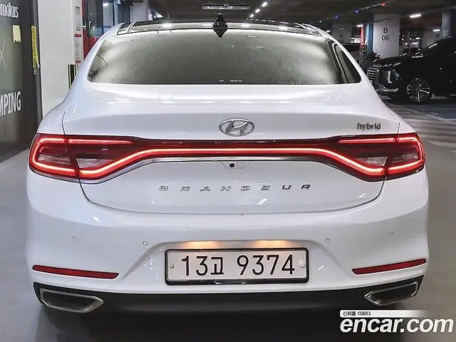 Hyundai Grandeur 2017 2.4 автомат (гидро), миниатюра 4 Hyundai Grandeur 2017 2.4 автомат (гидро), миниатюра 4