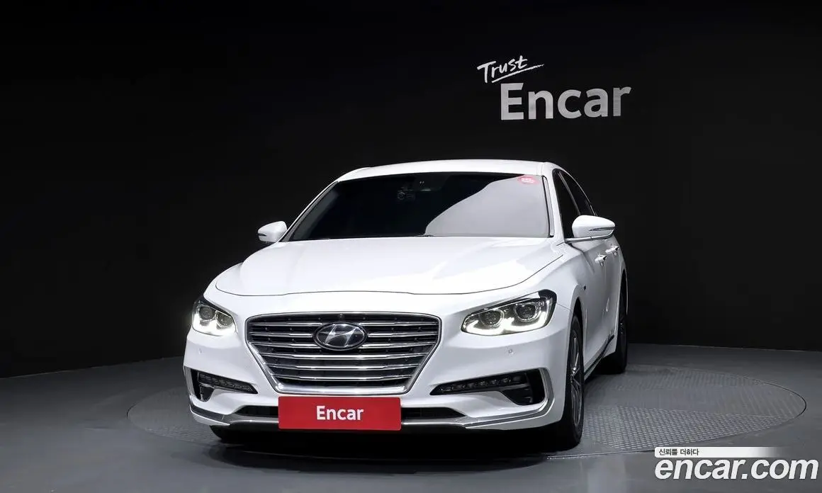 Hyundai Grandeur 2017 2.4 автомат (гидро), фото 3