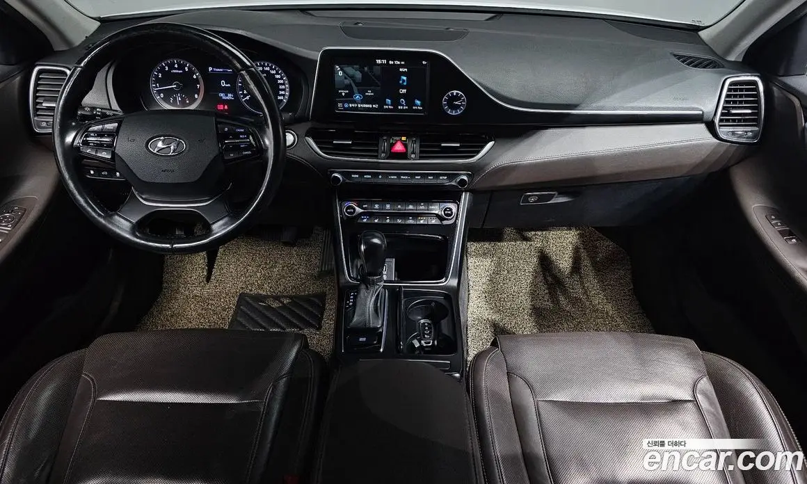 Hyundai Grandeur 2017 3.0 автомат (гидро), фото 9