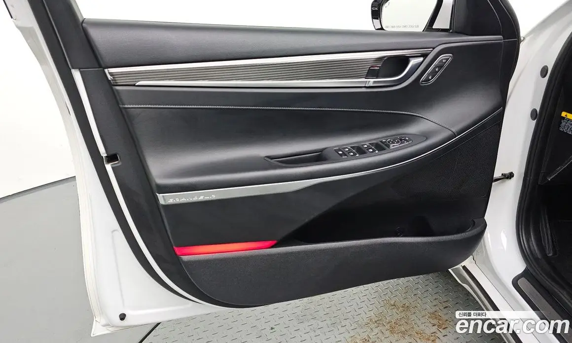 Hyundai Grandeur 2018 3.0 автомат (гидро), фото 13