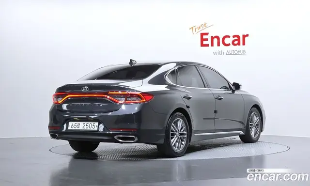 Hyundai Grandeur 2018 2.4 автомат (гидро), миниатюра 2