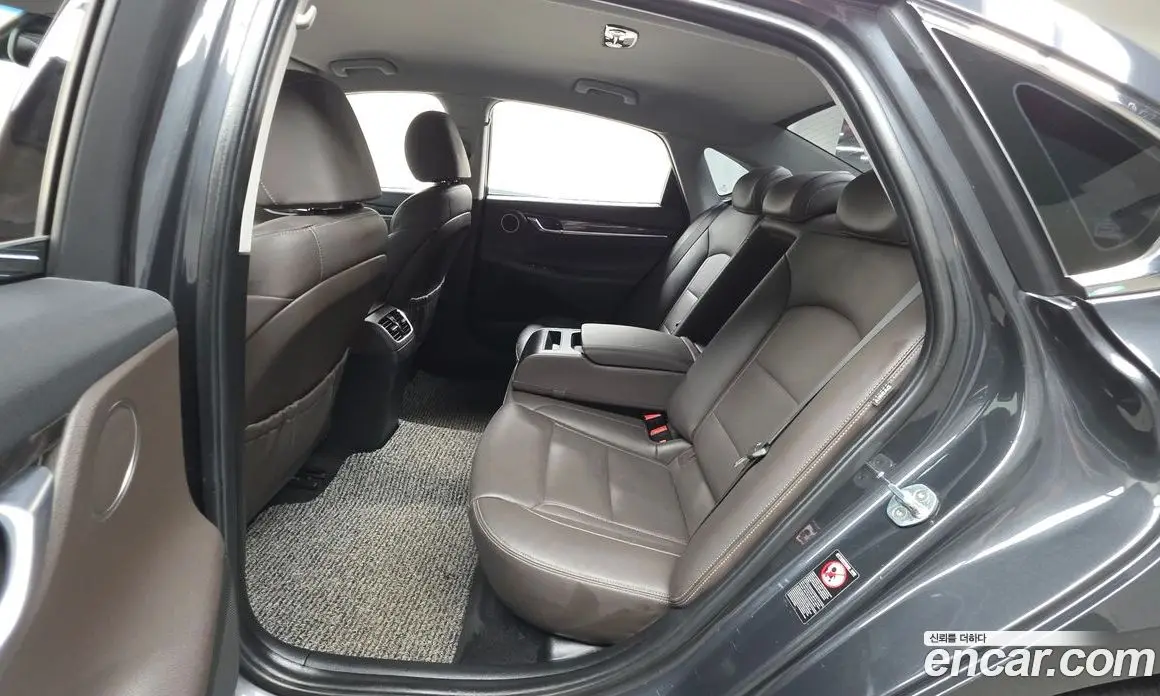 Hyundai Grandeur 2018 2.4 автомат (гидро), фото 12