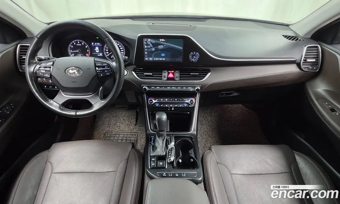 Hyundai Grandeur 2018 2.4 автомат (гидро), фото 7