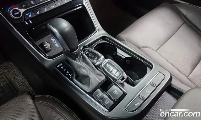 Hyundai Grandeur 2018 2.4 автомат (гидро), миниатюра 9