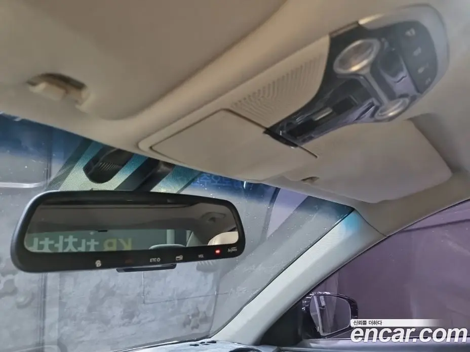 Hyundai Grandeur 2018 3.0 автомат (гидро), фото 17
