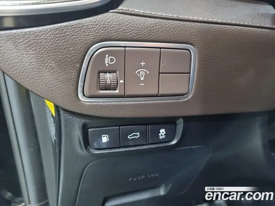 Hyundai Grandeur 2018 3.0 автомат (гидро), фото 19