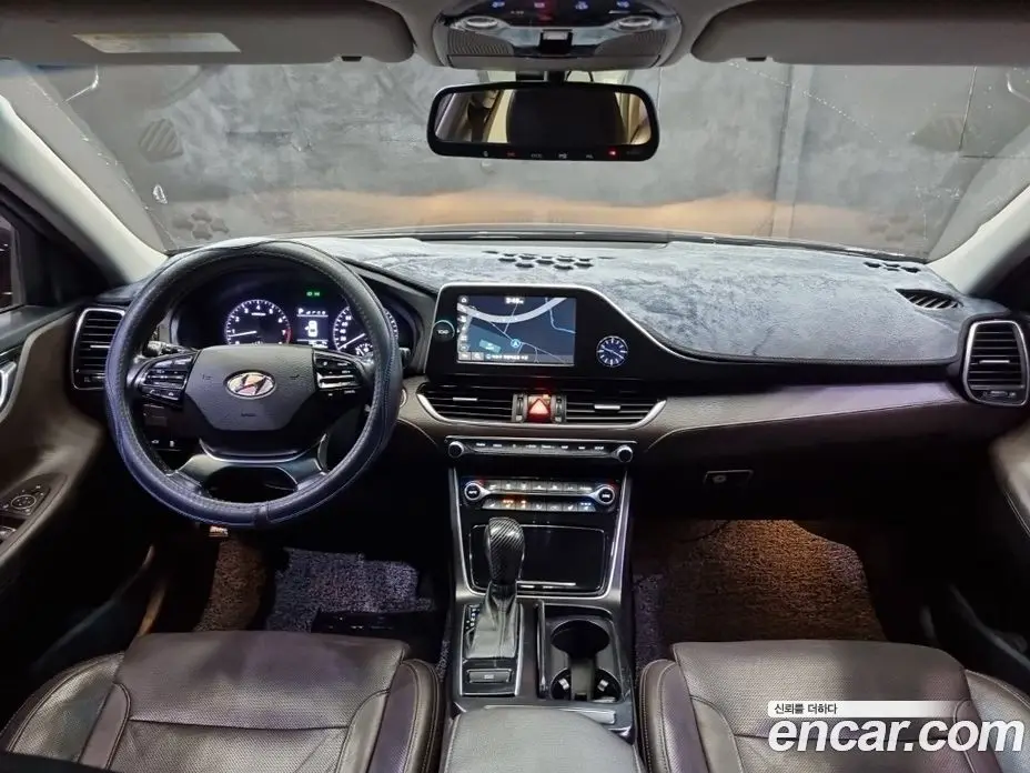 Hyundai Grandeur 2018 3.0 автомат (гидро), фото 7
