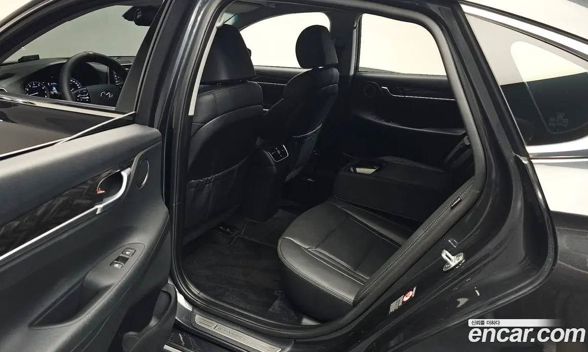 Hyundai Grandeur 2019 2.4 автомат (гидро), фото 16 Hyundai Grandeur 2019 2.4 автомат (гидро), фото 16