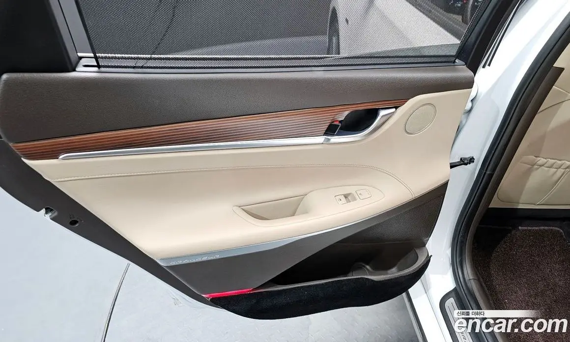 Hyundai Grandeur 2019 2.4 автомат (гидро), фото 15 Hyundai Grandeur 2019 2.4 автомат (гидро), фото 15