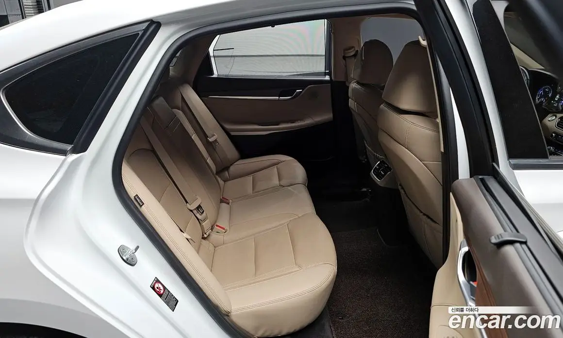 Hyundai Grandeur 2019 2.4 автомат (гидро), фото 16 Hyundai Grandeur 2019 2.4 автомат (гидро), фото 16