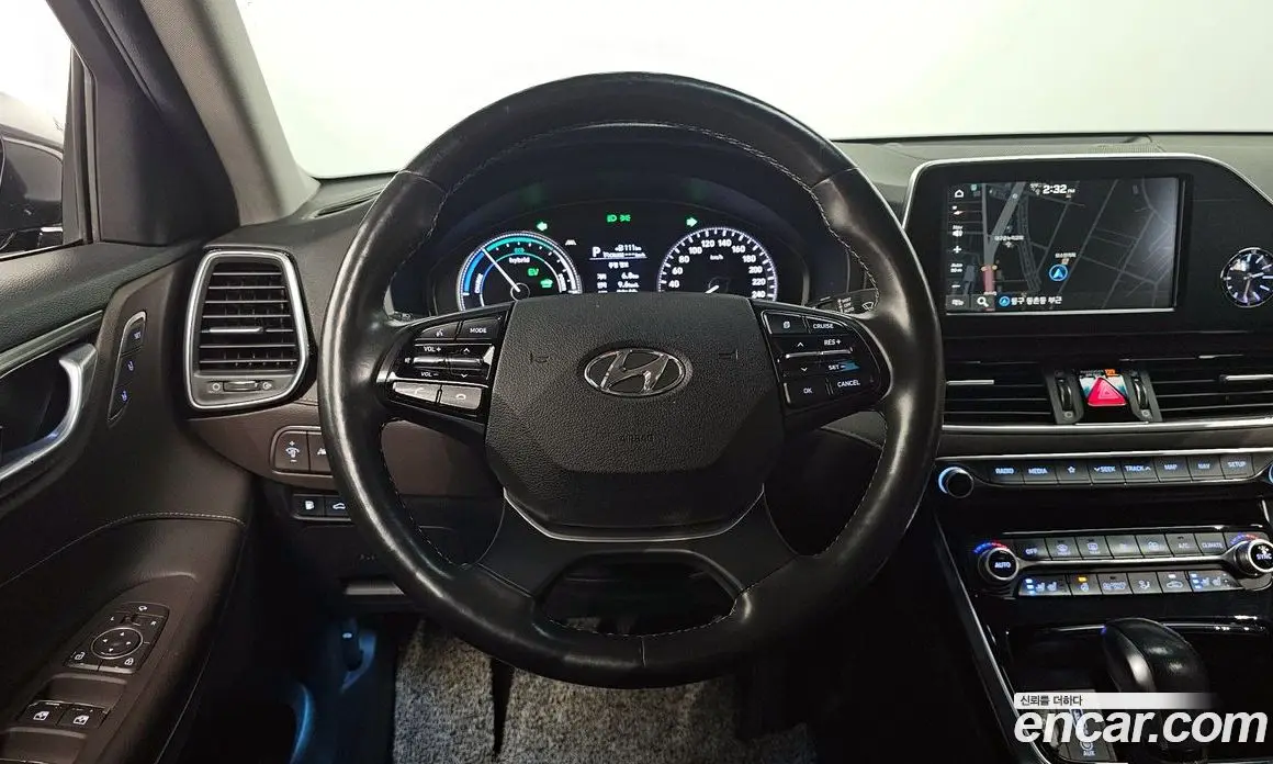 Hyundai Grandeur 2019 2.4 автомат (гидро), фото 13