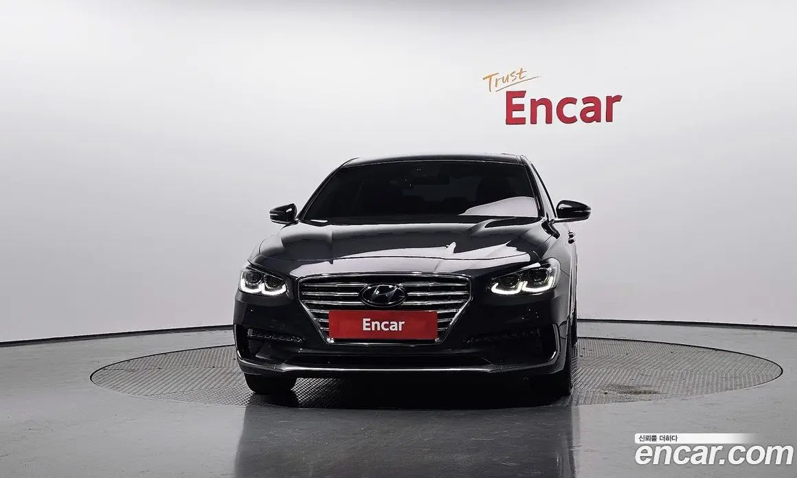 Hyundai Grandeur 2019 2.4 автомат (гидро), фото 3