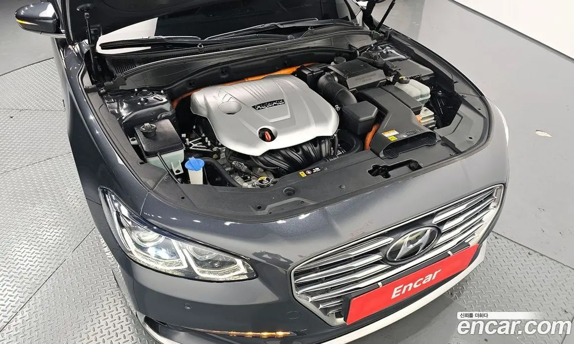 Hyundai Grandeur 2019 2.4 автомат (гидро), фото 6
