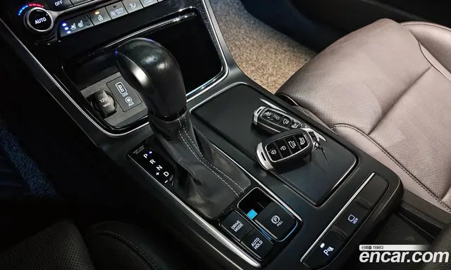 Hyundai Grandeur 2019 2.4 автомат (гидро), миниатюра 9