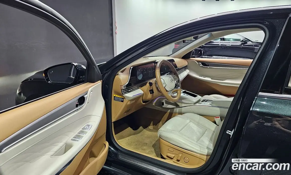 Hyundai Grandeur 2020 2.5 автомат (гидро), фото 13
