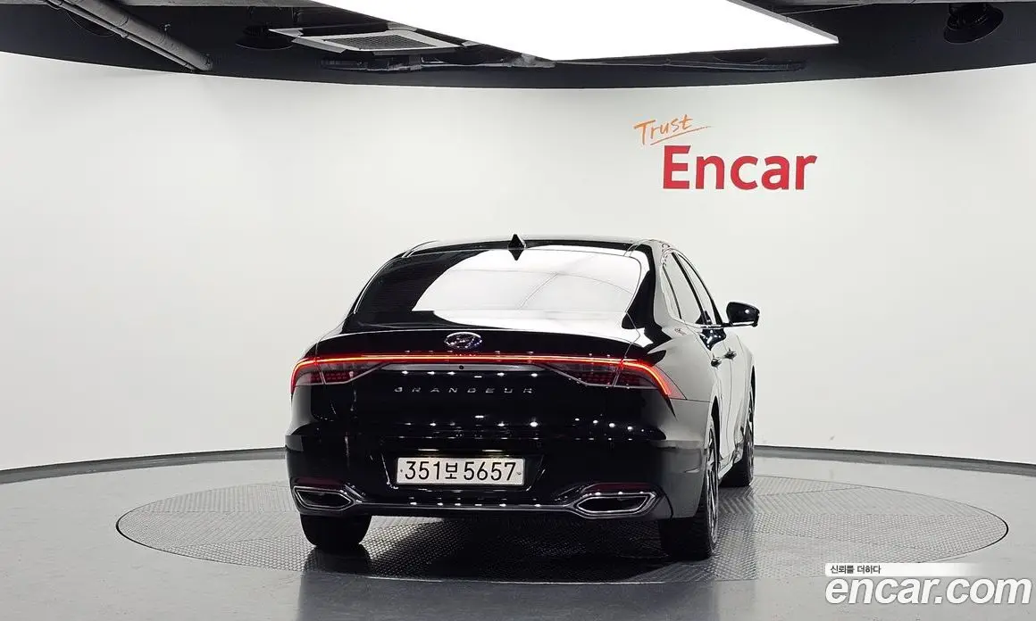 Hyundai Grandeur 2021 2.4 автомат (гидро), фото 4