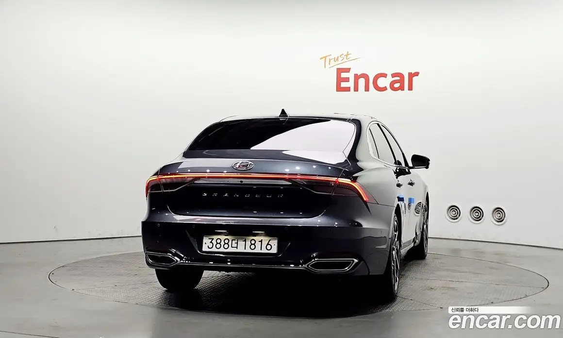 Hyundai Grandeur 2022 3.3 автомат (гидро), фото 4