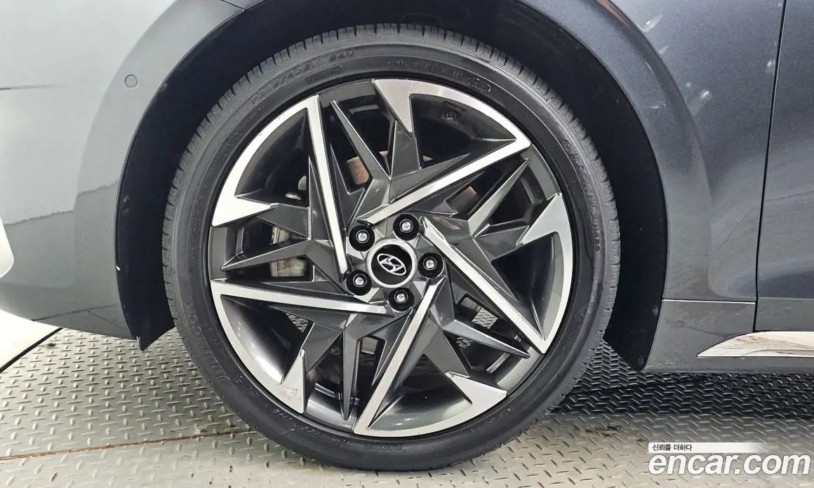 Hyundai Grandeur 2022 3.3 автомат (гидро), фото 5