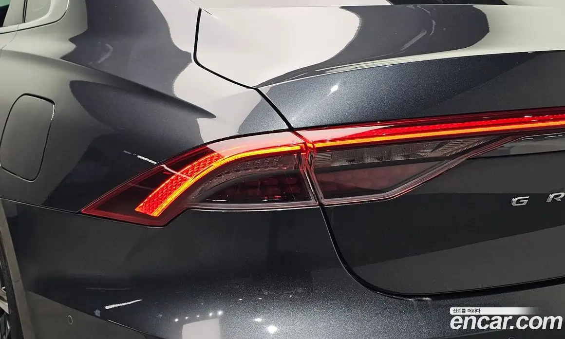 Hyundai Grandeur 2022 3.3 автомат (гидро), фото 9